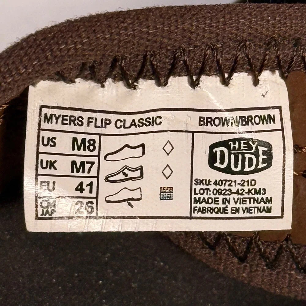 Hey Dude Myers Flip Flops Classic Thong Sandals Mens M8 Brown‎ Leather Strap